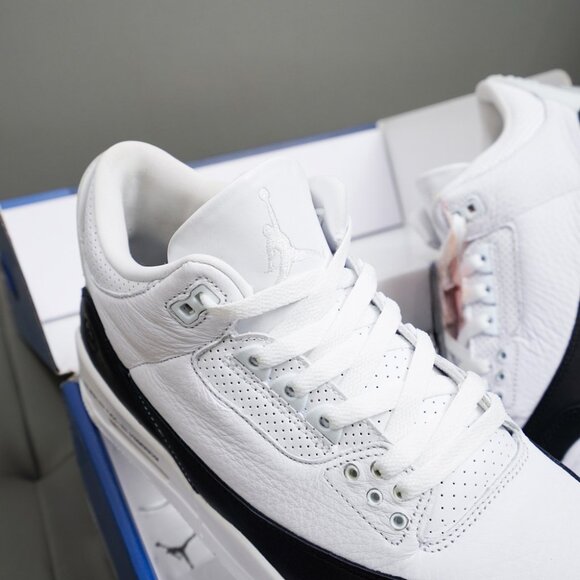 FRAGMENT DESIGN X AIR JORDAN 3 RETRO SP 'WHITE' - Picture 3 of 6